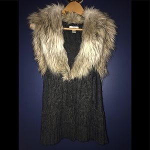 Sweater Vest with Faux Fur